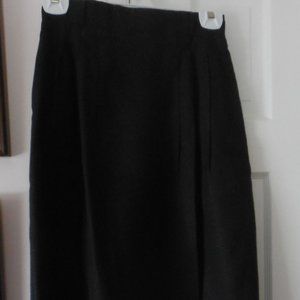 LIz Clairborn Black Pencil Skirt Size 4